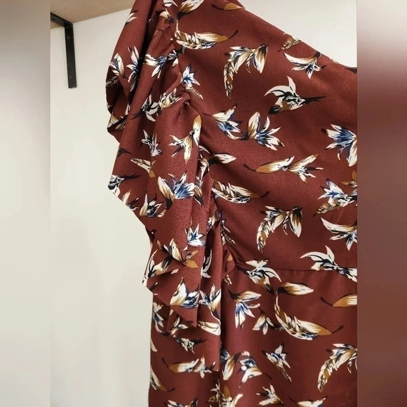 NWT || SONCY || burgundy sleeveless dress - Picture 5 of 9